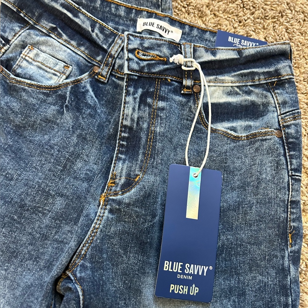 High-waisted Dark-Acid wash Skinny Jeans - Picture 7 of 8